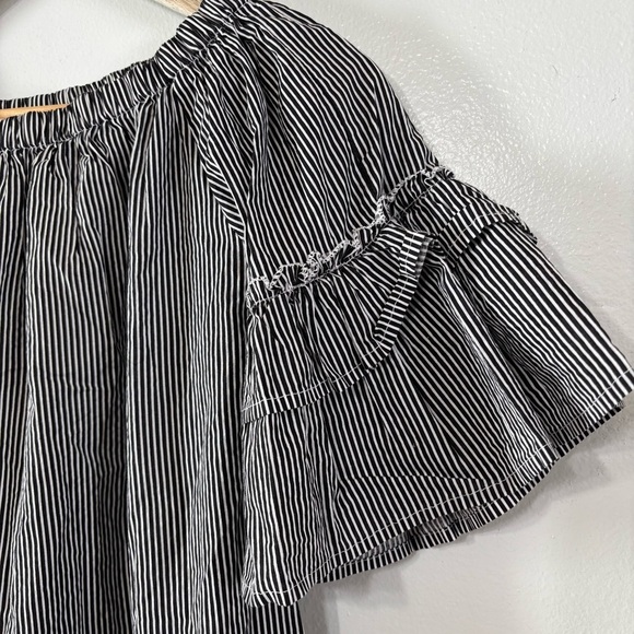 Rebellion Black/White 100% Cotton Striped Bell Sleeve Blouse Size M - Picture 2 of 5